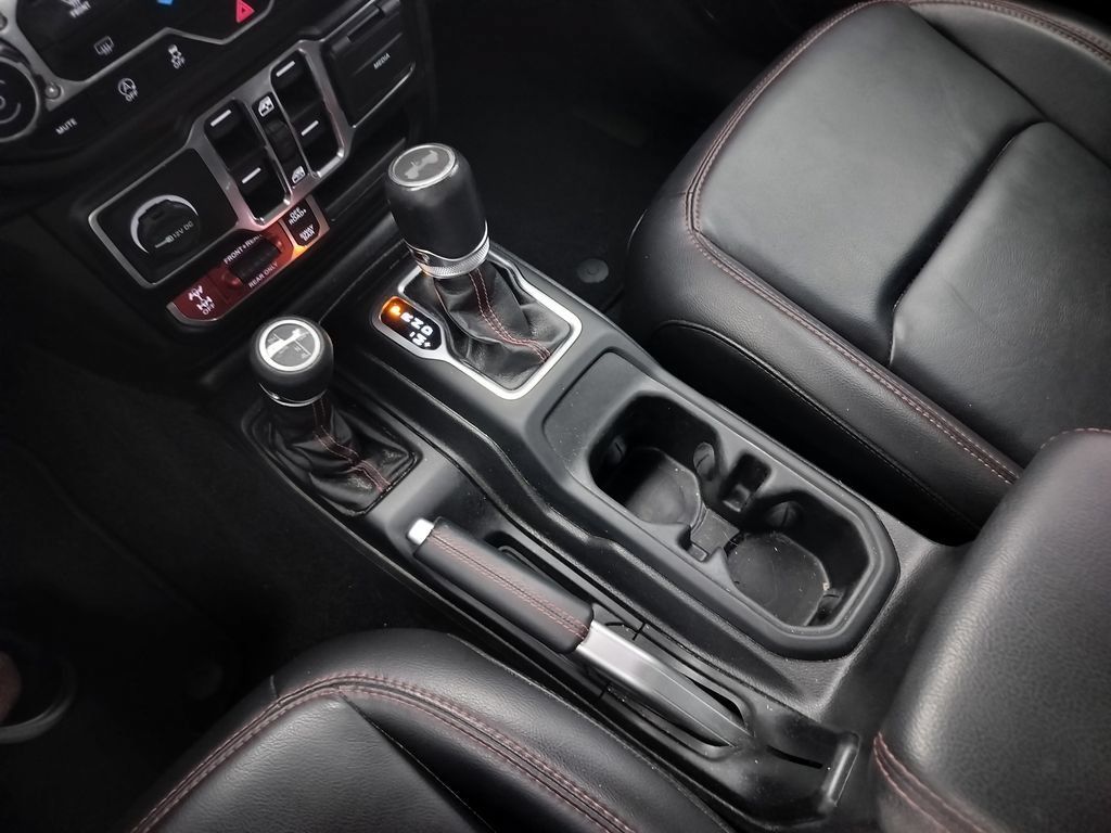 Used 2021 Jeep Wrangler Unlimited Rubicon AWD/4WD image 15