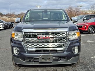 Used 2021 GMC Canyon Denali video 2