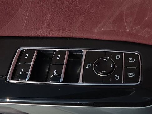 Used 2025 Cadillac Escalade Sport AWD/4WD image 20