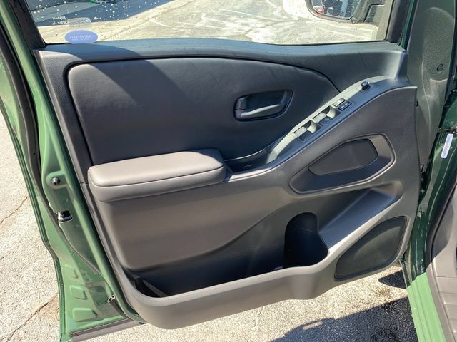 New 2026 Nissan Frontier SV w/ All-Weather Content Package AWD/4WD image 11