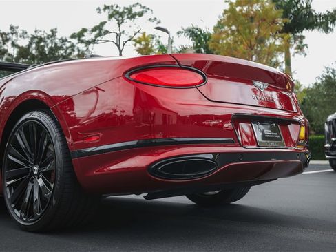Used 2022 Bentley Continental GT Speed image 17