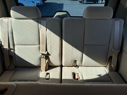 Used 2007 Chevrolet Tahoe LS image 19