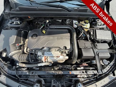Used 2022 Chevrolet Malibu LS w/ Driver Confidence Package II FWD image 44