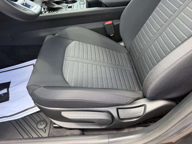 New 2026 Kia K5 LXS FWD image 17