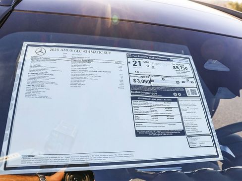 New 2025 Mercedes-Benz GLC 43 AMG 4MATIC image 35