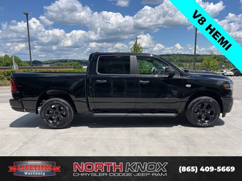 New 2026 RAM 1500 Express AWD/4WD image 20
