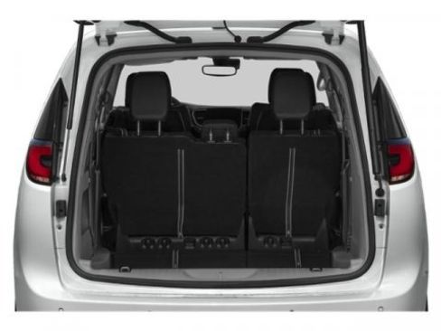 Used 2023 Chrysler Pacifica Touring-L w/ S Appearance Package image 16