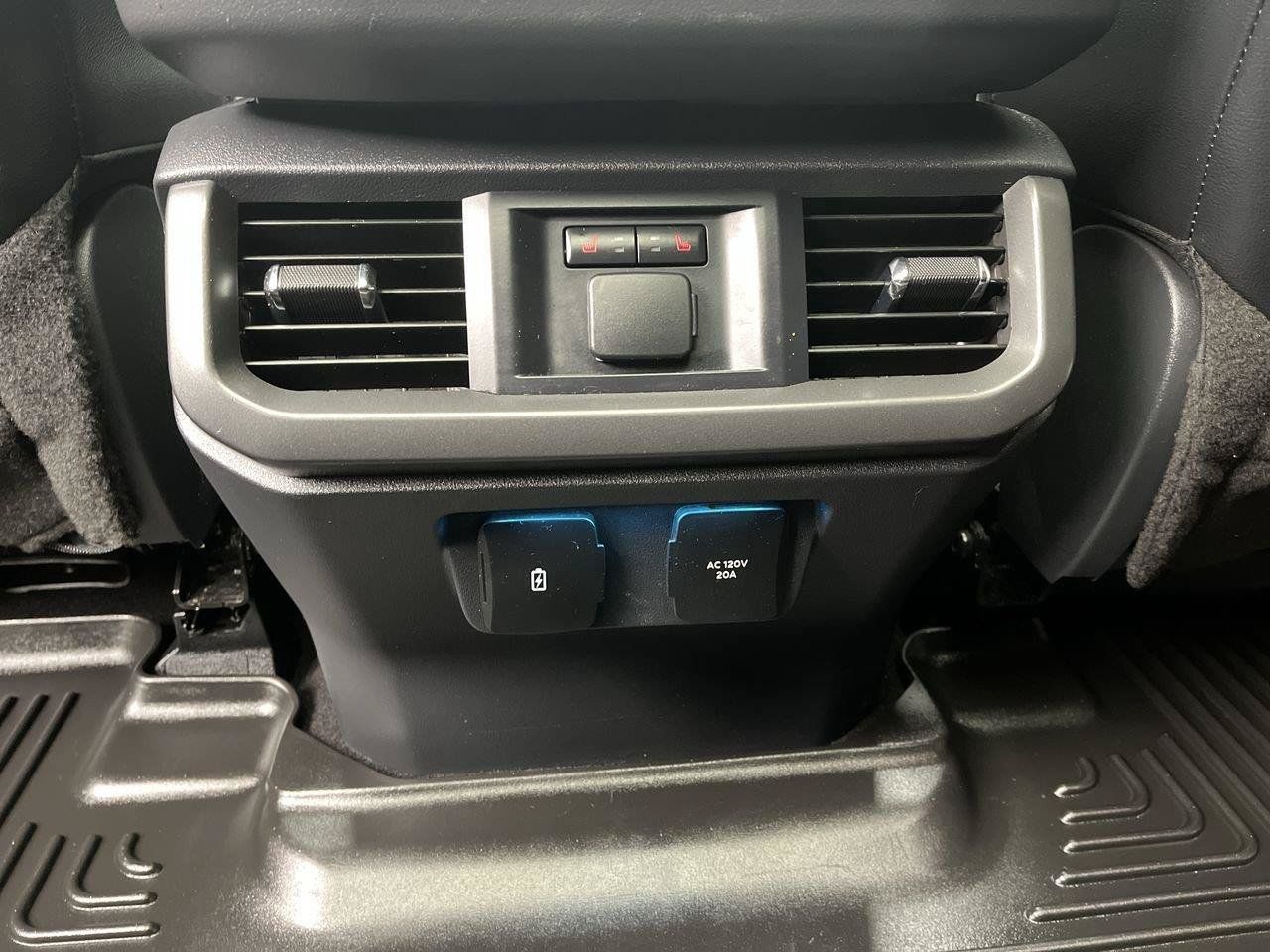 Used 2024 Ford F150 Lariat w/ Equipment Group 502A High AWD/4WD image 16