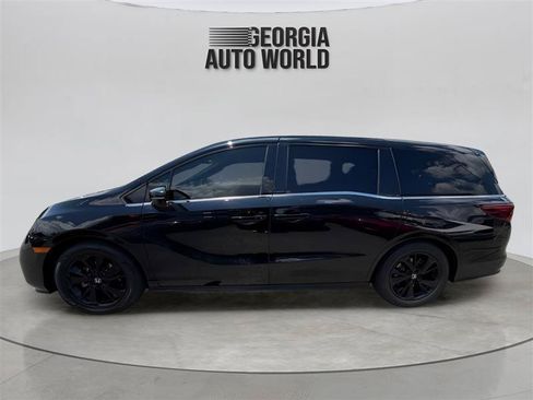 Used 2023 Honda Odyssey Sport image 9