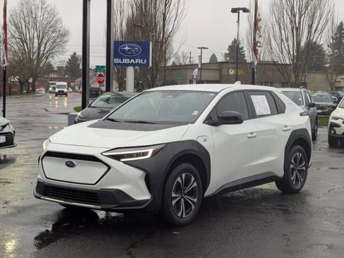 Used 2023 Subaru Solterra AWD image 9