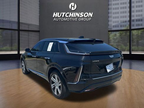 Certified 2024 Cadillac Lyriq Tech w/ Driver Assist Package AWD/4WD image 5