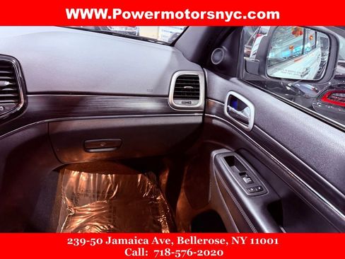 Used 2020 Jeep Grand Cherokee Limited image 26