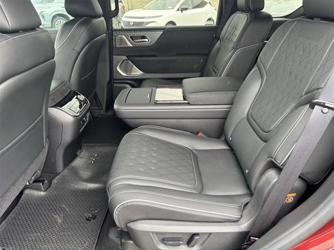 New 2025 INFINITI QX80 Autograph w/ Autograph Exterior Package image 14