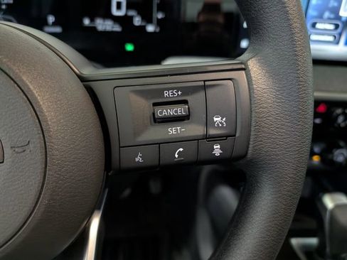 Used 2026 Nissan Kicks SV w/ SV Premium Package FWD image 17