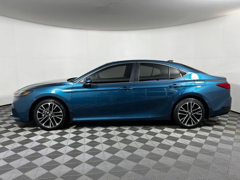 New 2026 Toyota Camry XLE FWD image 8