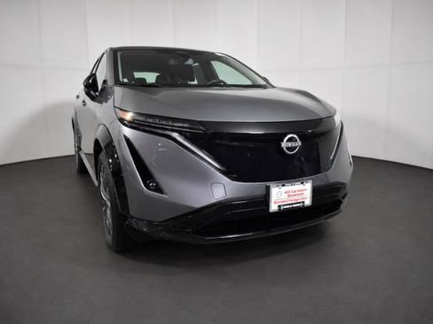 Certified 2024 Nissan Ariya AWD image 3