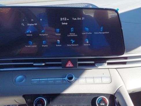 New 2025 Hyundai Elantra SEL w/ Cargo Package image 12