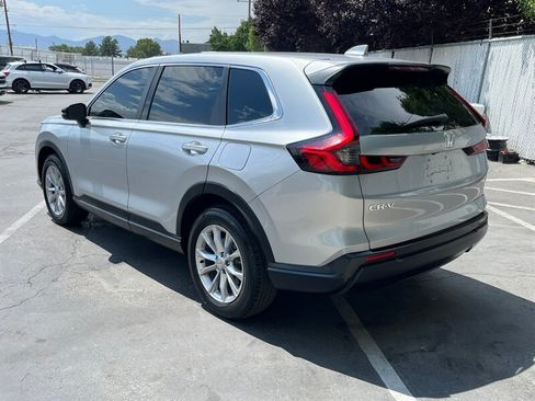 Used 2023 Honda CR-V EX-L image 5