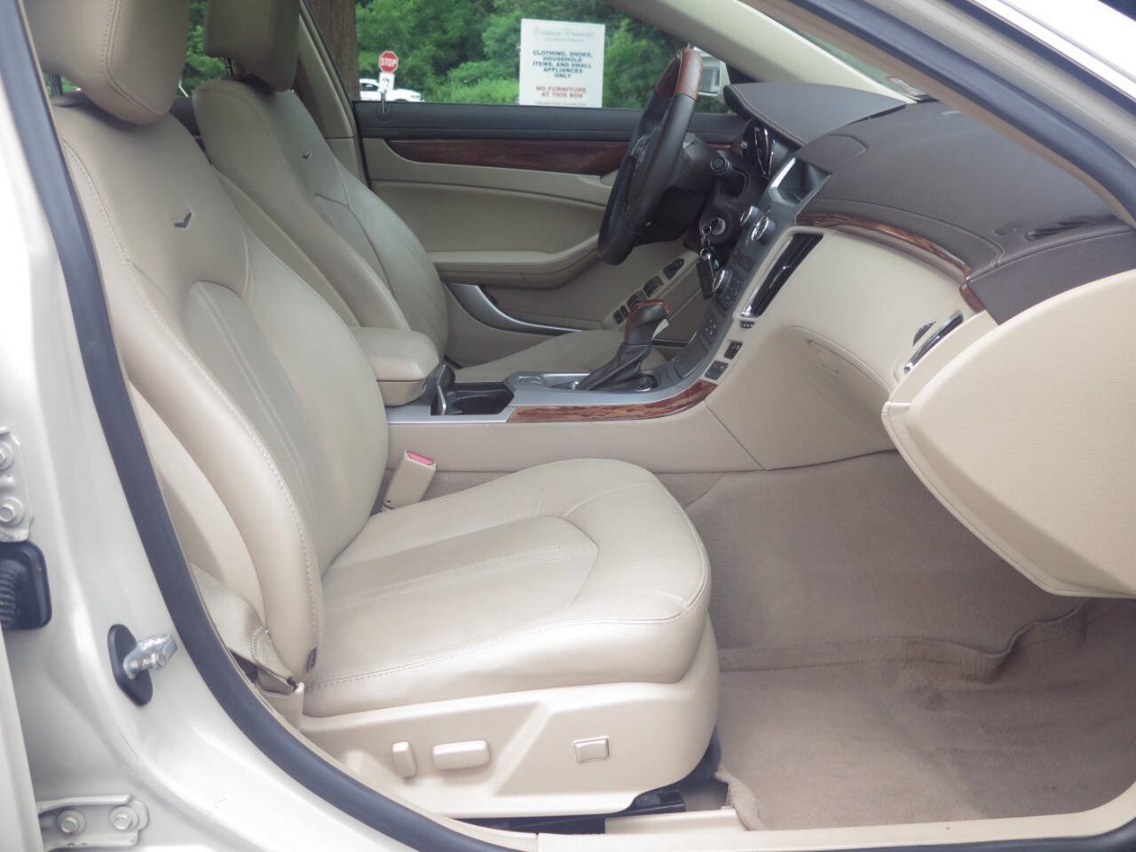 Used 2011 Cadillac CTS Luxury AWD/4WD image 10