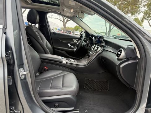 Used 2019 Mercedes-Benz C 300 C 300 image 34