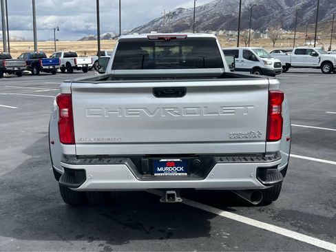 Used 2021 Chevrolet Silverado 3500 High Country image 9