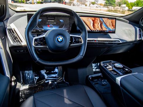 Certified 2024 BMW iX xDrive50 AWD/4WD image 10
