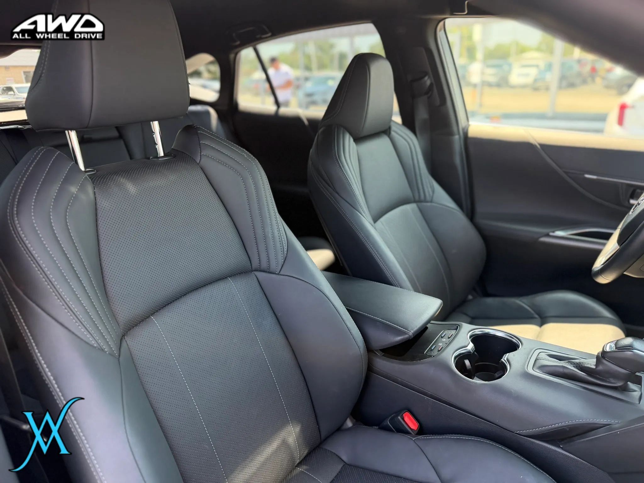 Used 2021 Toyota Venza Limited w/ Advanced Technology Package AWD/4WD image 24