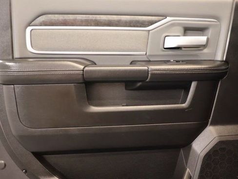 Used 2019 RAM 2500 Big Horn image 25