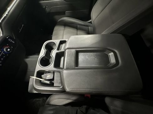 Used 2024 Chevrolet Silverado 2500 LT AWD/4WD image 28