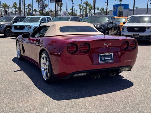 Used 2007 Chevrolet Corvette Convertible w/ Preferred Equipment Group RWD image 10