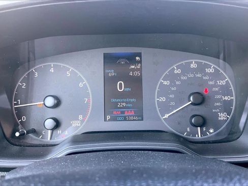 Used 2024 Toyota Corolla LE image 25