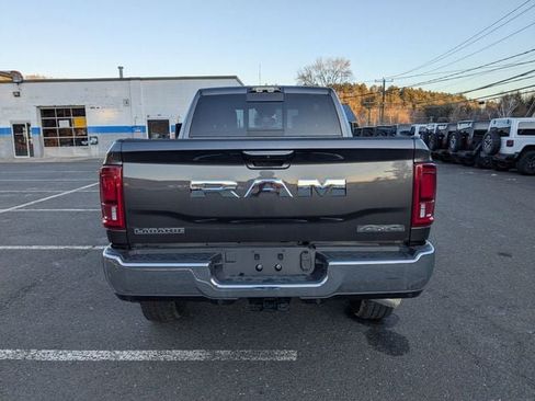 New 2026 RAM 2500 Laramie AWD/4WD image 6