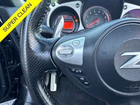 Used 2014 Nissan 370Z Touring RWD image 13