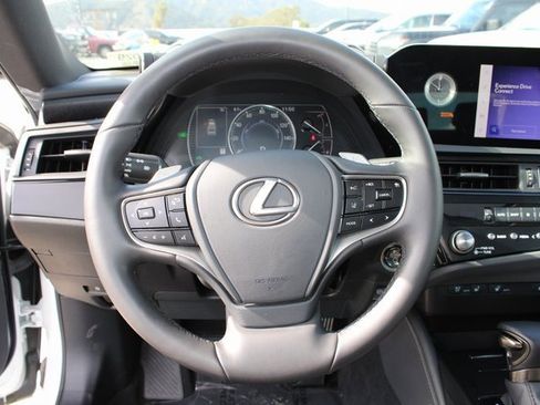 Certified 2024 Lexus ES 300h w/ Premium Package image 16