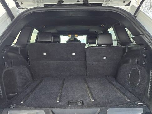 Used 2014 Jeep Grand Cherokee Limited AWD/4WD image 4