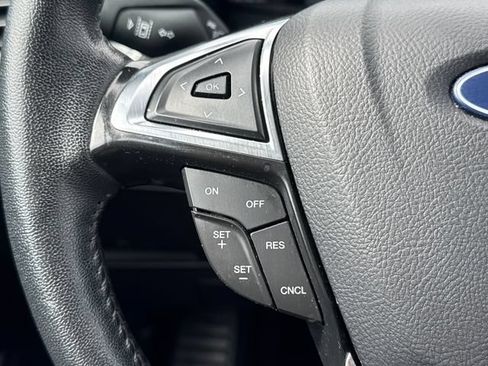 Used 2024 Ford Edge SEL AWD/4WD image 29