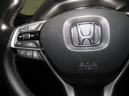 Used 2020 Honda Accord Sport image 5