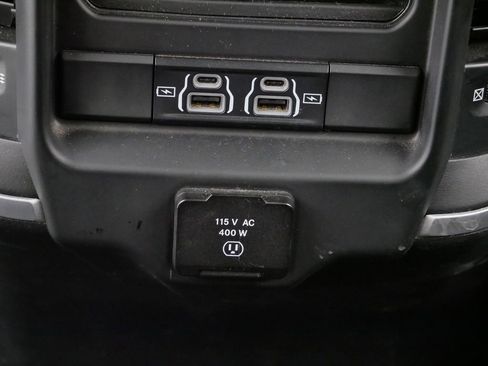 Used 2022 RAM 1500 Big Horn image 18