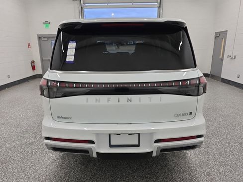 New 2026 INFINITI QX80 Luxe w/ Cargo Package AWD/4WD image 4
