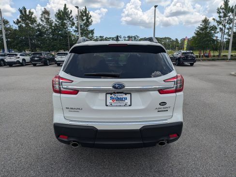 Certified 2025 Subaru Ascent Touring w/ Popular Package #1 image 5