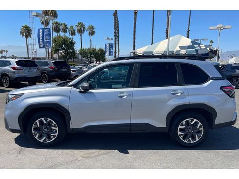 Certified 2026 Subaru Forester Premium AWD/4WD image 2