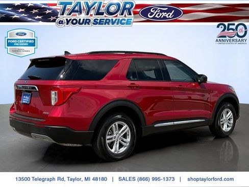 Certified 2023 Ford Explorer XLT w/ Equipment Group 202A AWD/4WD image 4