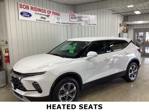 Used 2023 Chevrolet Blazer LT FWD image 1