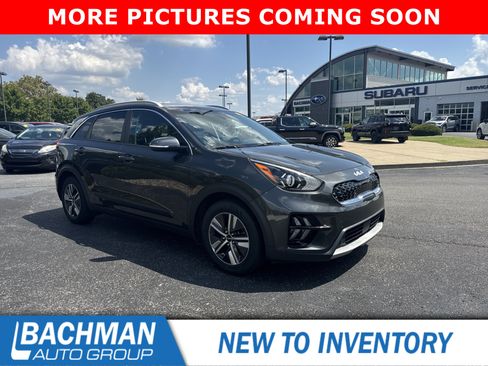 Used 2022 Kia Niro EX FWD image 1