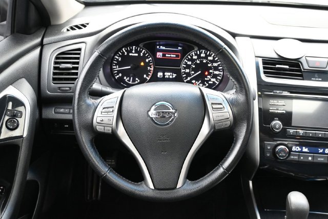 Used 2014 Nissan Altima 2.5 SV w/ Convenience Package FWD image 22
