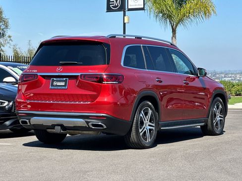 Certified 2021 Mercedes-Benz GLS 450 4MATIC image 3