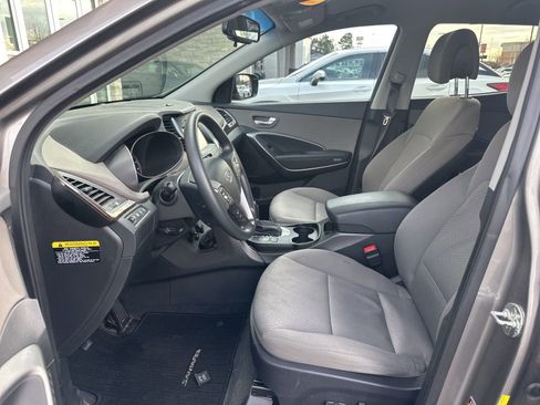 Used 2018 Hyundai Santa Fe Sport w/ 2.4L Value Package 02 image 2