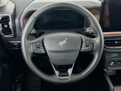 Used 2025 Ford Bronco Sport Outer Banks w/ Outer Banks Tech Package+ image 18