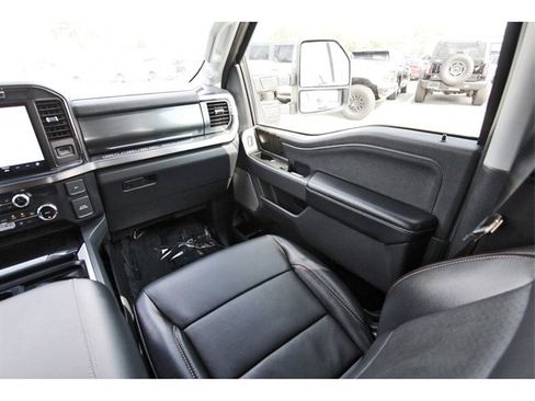 Used 2024 Ford F350 Lariat w/ Lariat Ultimate Package image 9