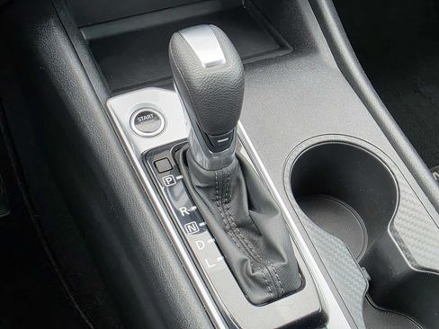 Used 2025 Nissan Altima 2.5 SV AWD/4WD image 33
